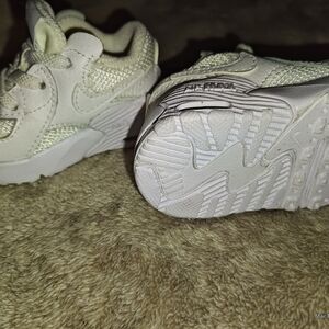 Kids Cream Sneakers